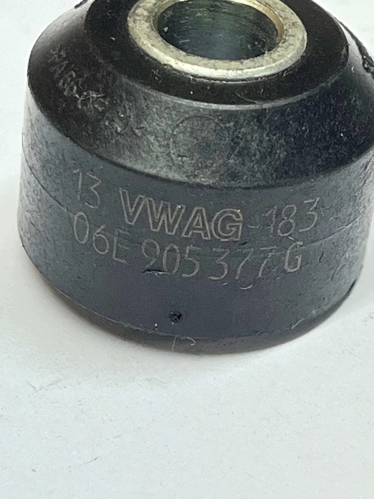 Audi Klopfsensor 06E905377G gebraucht