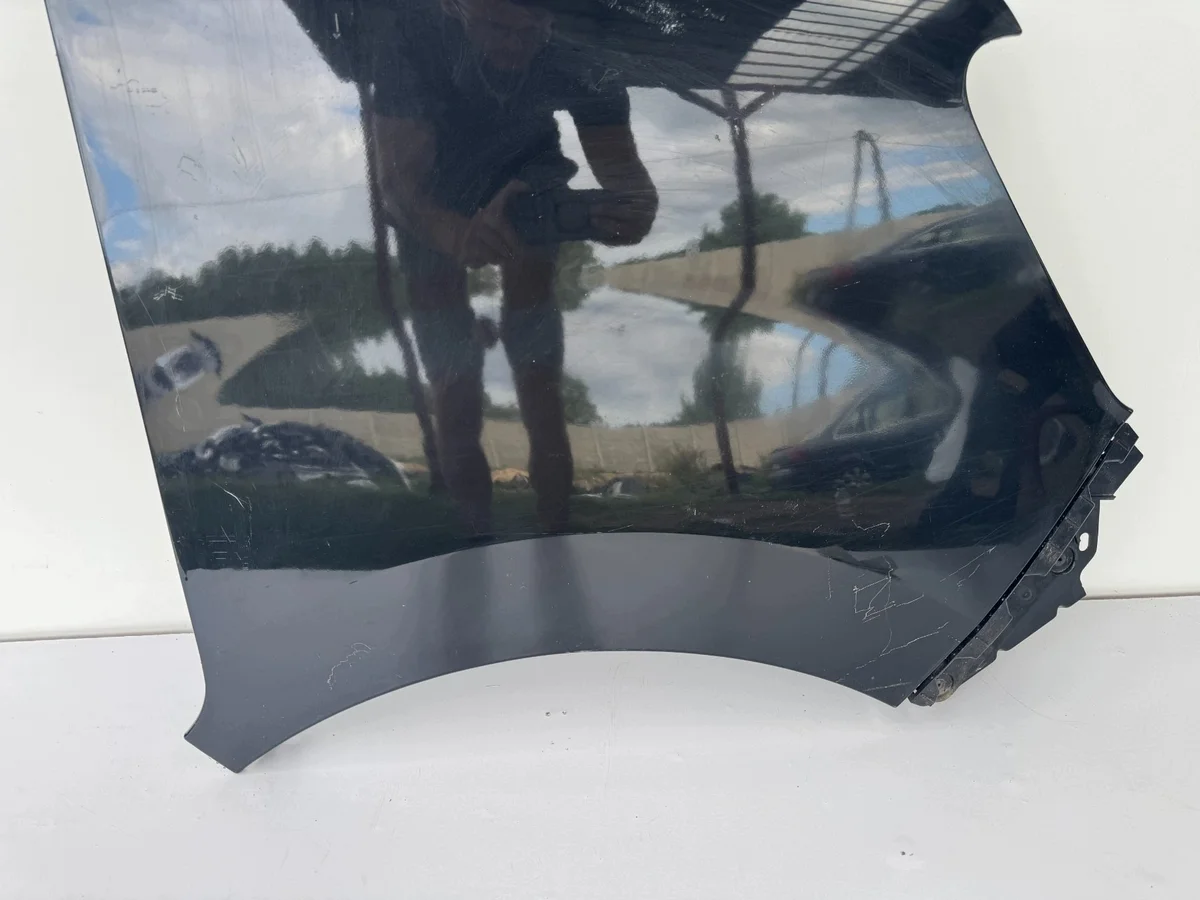 Oikea etulokasuoja Renault Master III image 3