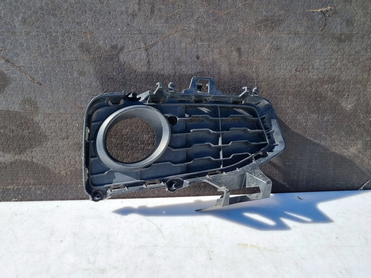 BMW 4 Series F32 F33 F36 Rear License Plate Frame