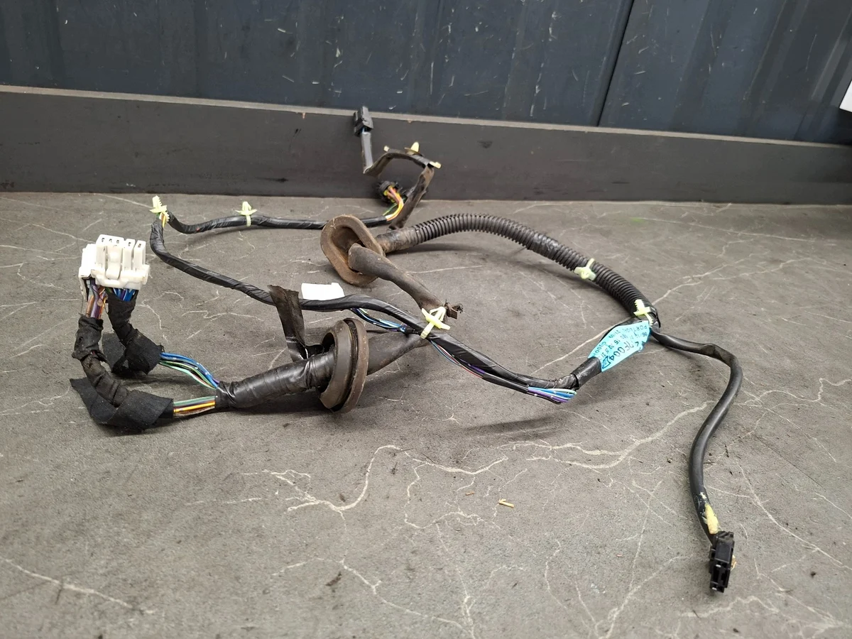 Linker voordeur module Nissan Terrano II image 7