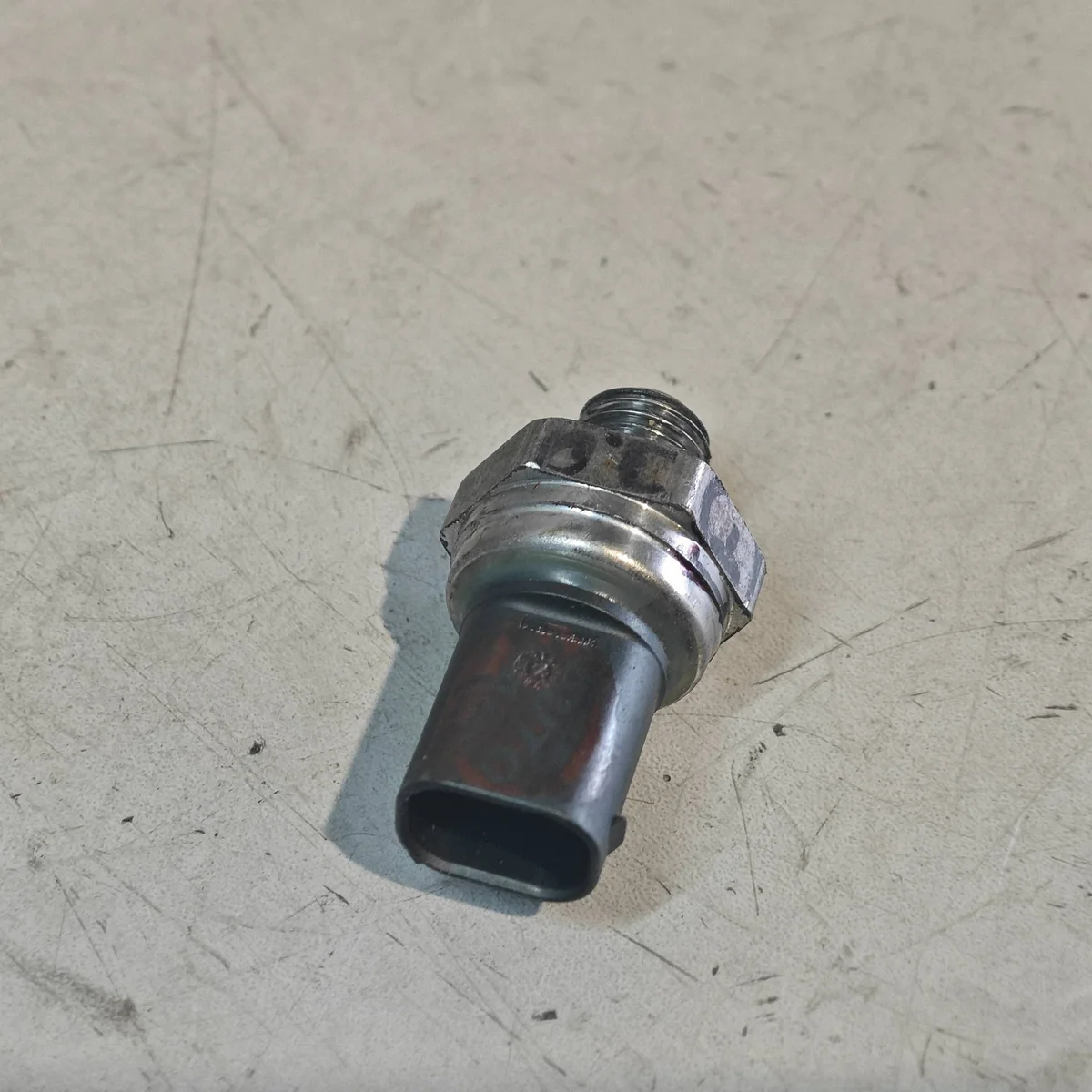 Kraftstoffdrucksensor A0071534328 Mercedes-Benz image 4