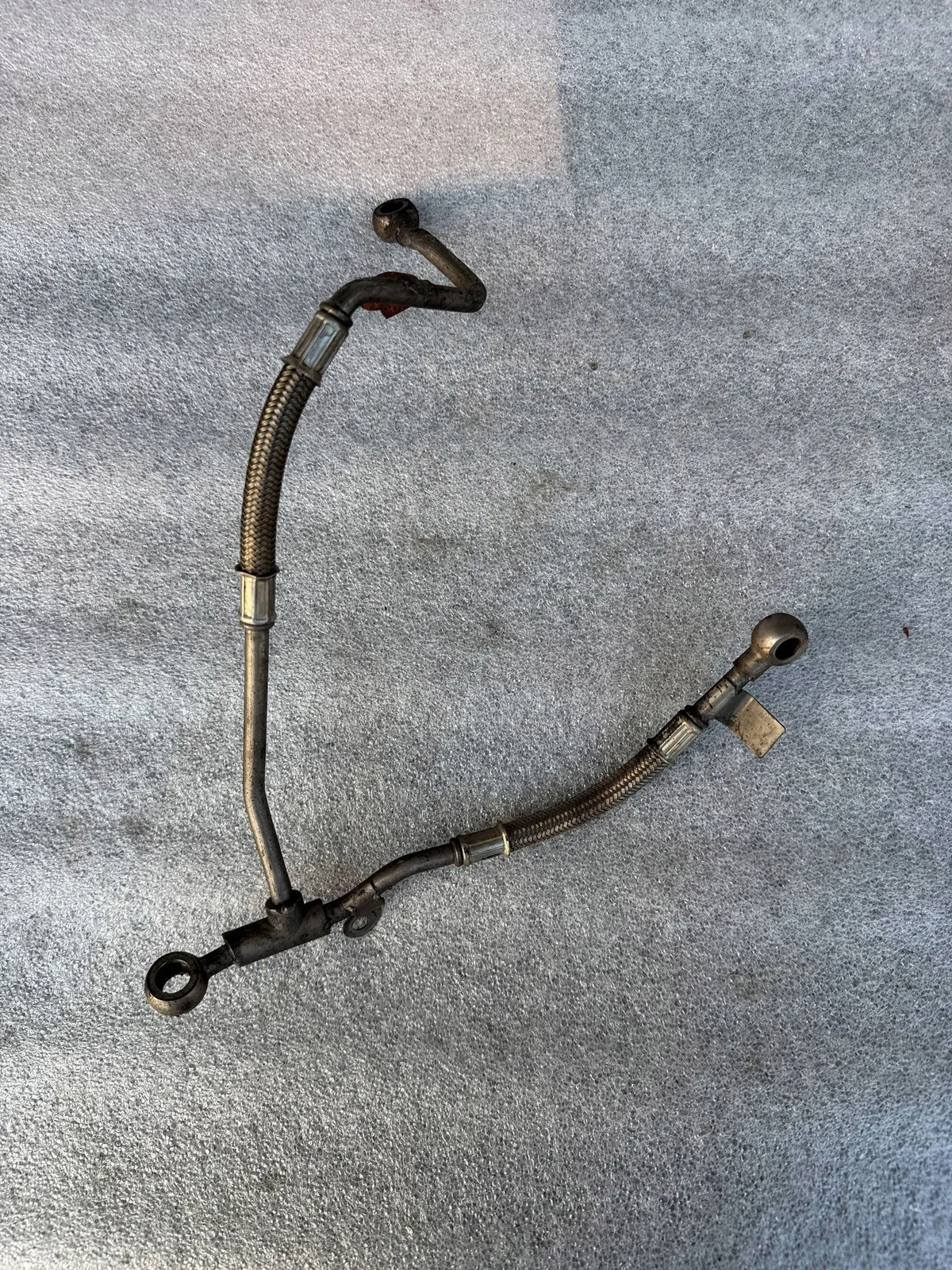 Conduite d'huile boîte VW Multivan T6 03N145771F