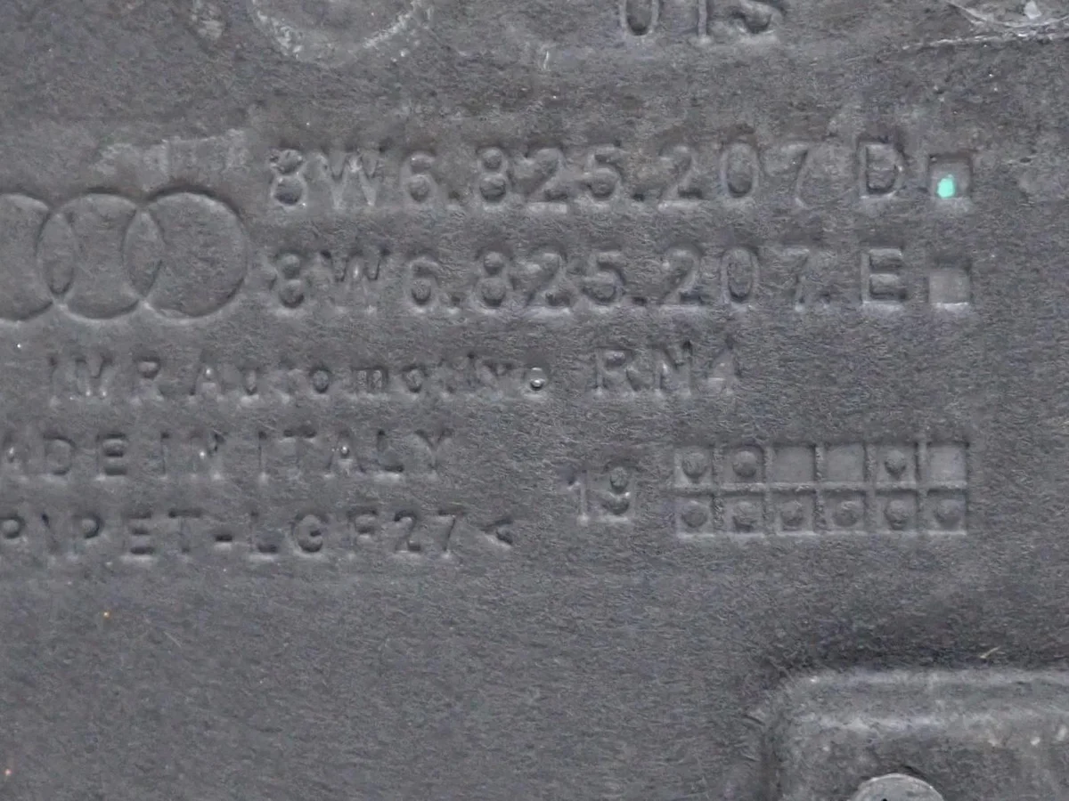Audi A5 II F5 19r Placa Proteção Chassi Esquerda image 3