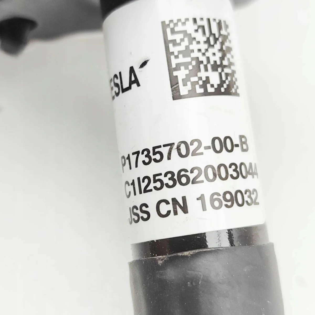Tesla Model 3 Hauben-Scharnier Patrone Gebraucht image 6