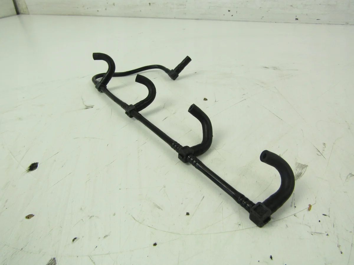 Conduite injecteur RENAULT CLIO III AK-6-98313