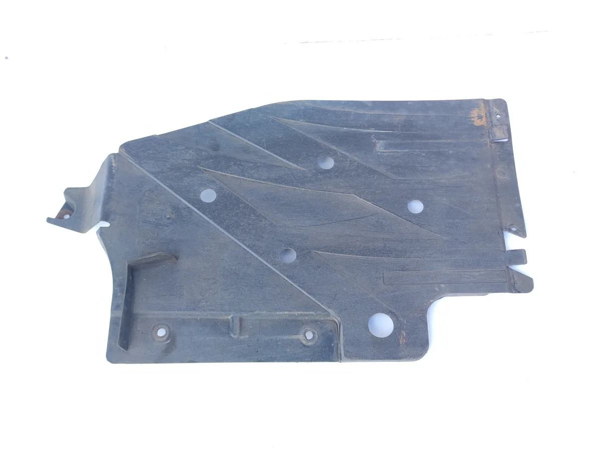 Unterbodenschutz links BMW F30 F31 F32 F36 7258049
