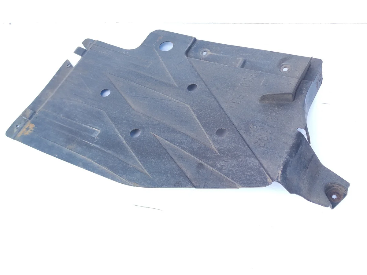 Unterbodenschutz links BMW F30 F31 F32 F36 7258049 image 3