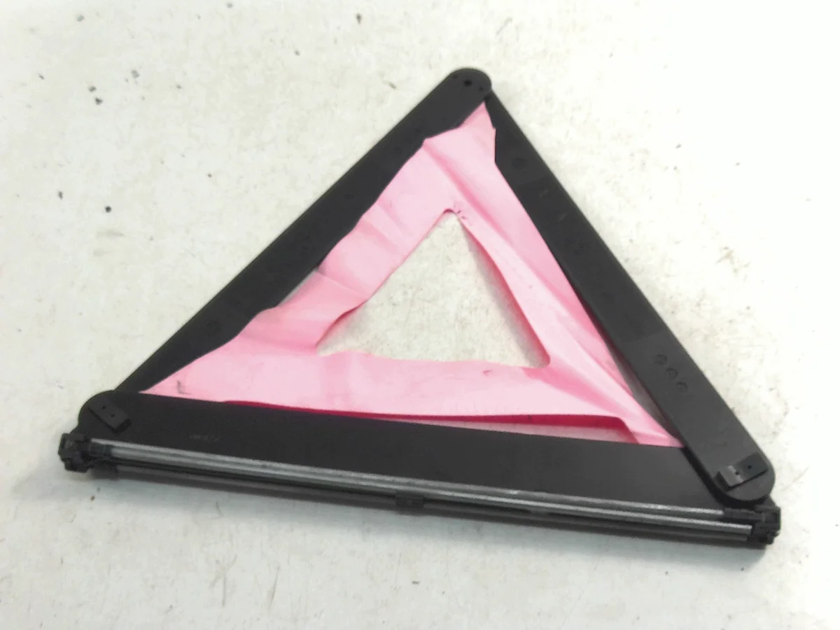 Triangle de signalisation Mercedes C W203 image 3
