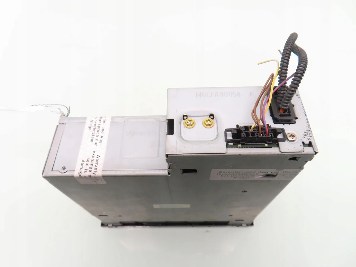 Audi A8 D3 CD Changer A1090407-4E0035111A