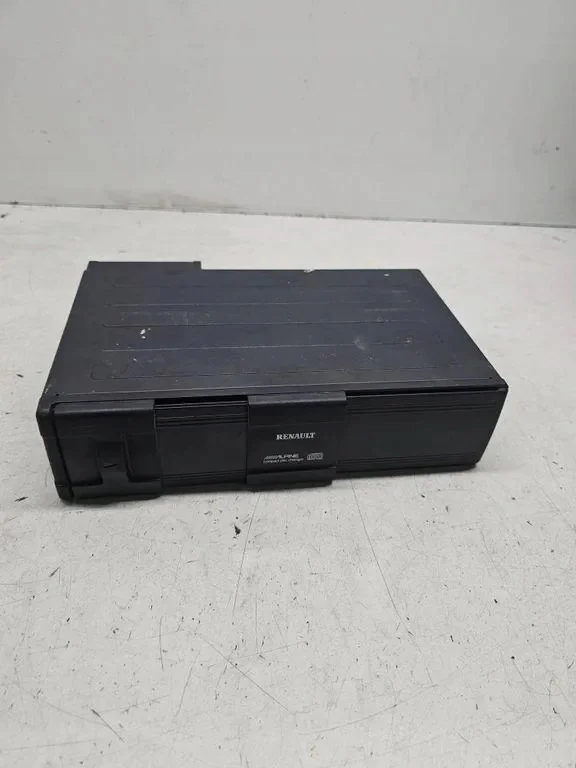 Renault OE 8200033794A Usado image 2