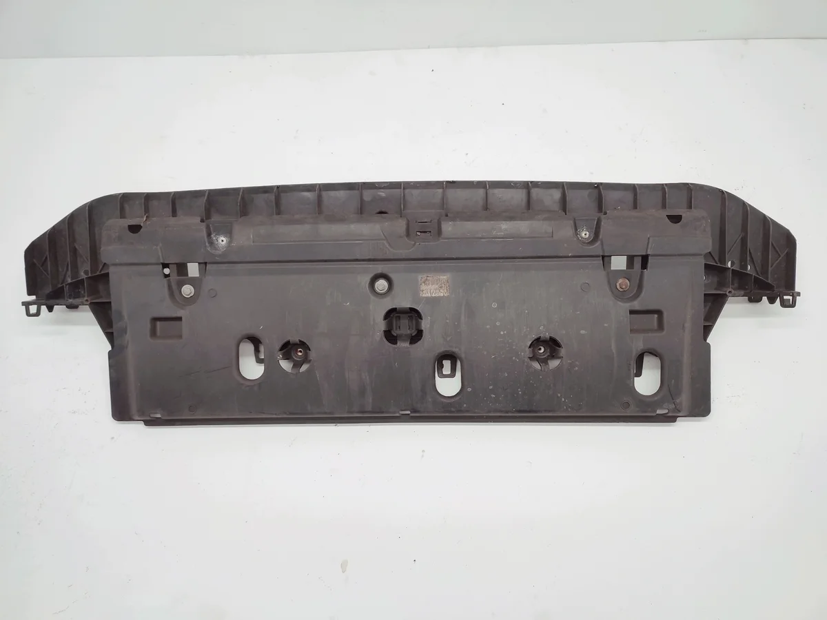 Peugeot 2008 I Cache sous pare-chocs 9600435580