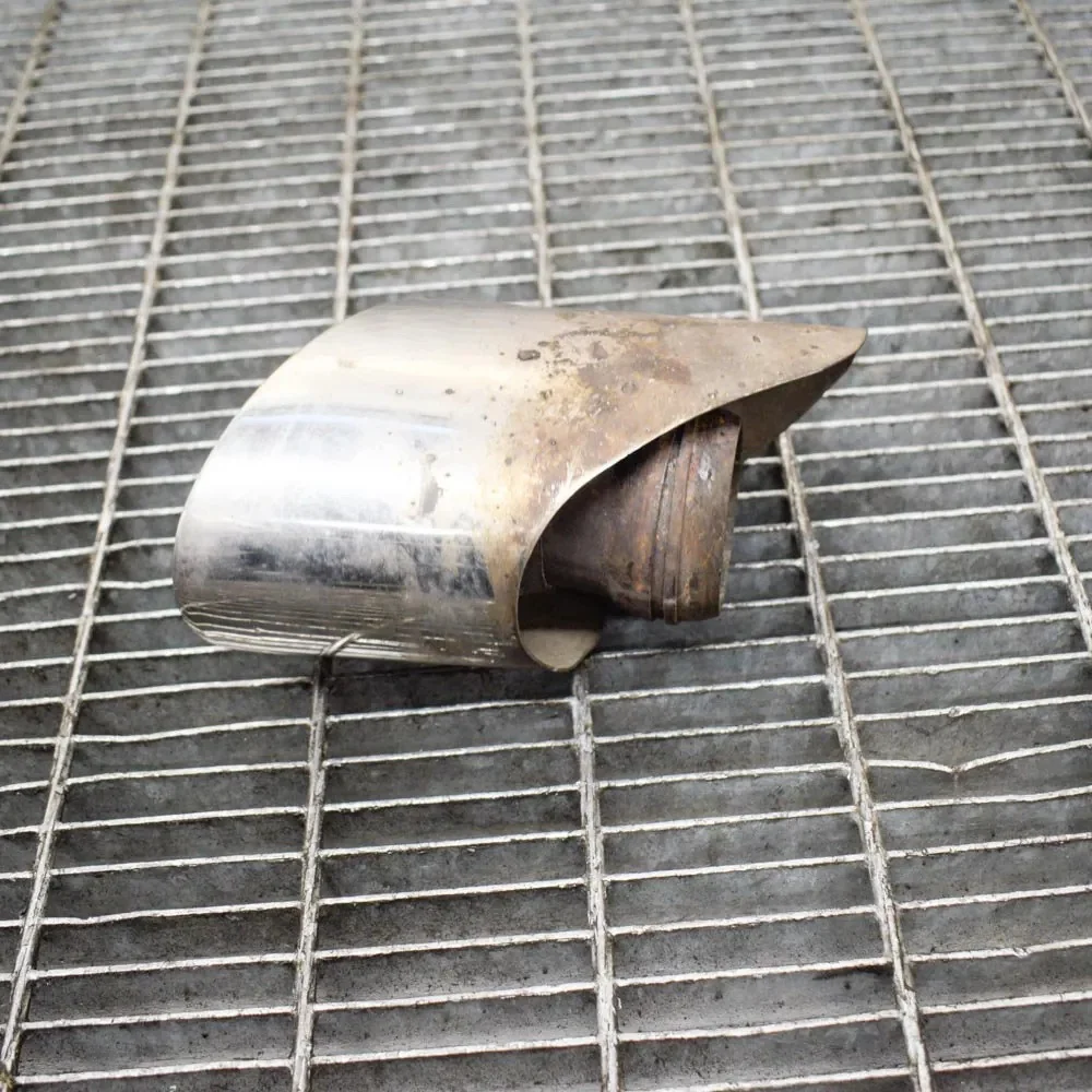 Porsche 911 (993) pakoputken pääty