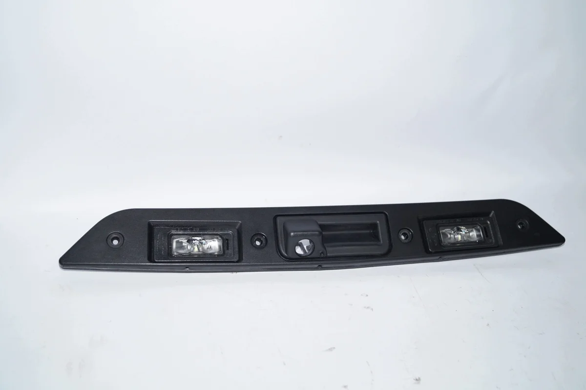Luz matrícula Cupra Formentor 5FF827335 image 3