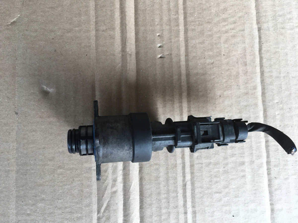 HYUNDAI KIA 1.7 CRDI Kraftstoffdrucksensor