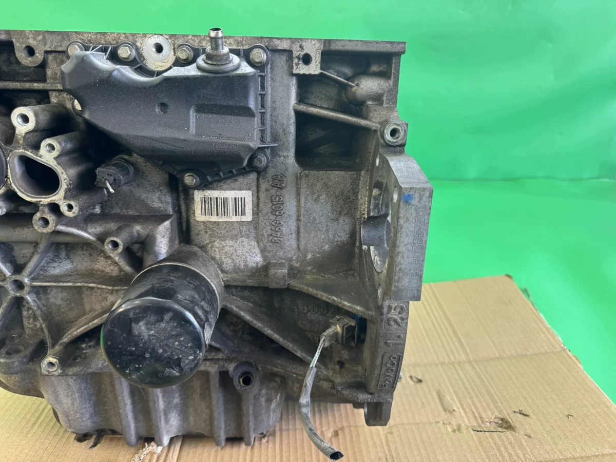 Bloco Motor Ford Fiesta MK7 1.25 B Usado image 4