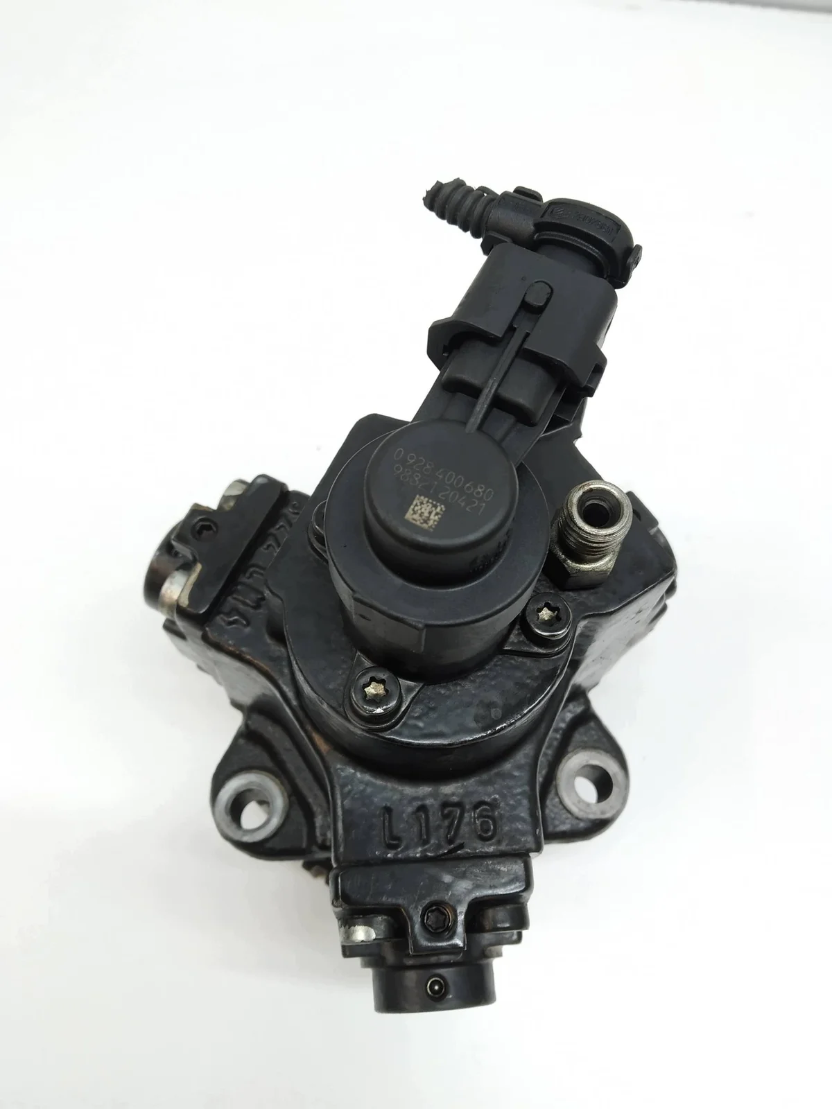 Bomba Inyectora Opel Insignia 2.0 CDTI Usada image 3