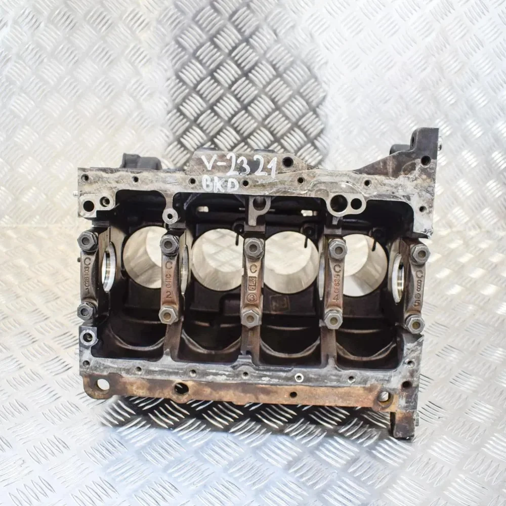 Bloc moteur Audi A3 2.0L 038103021BP image 4