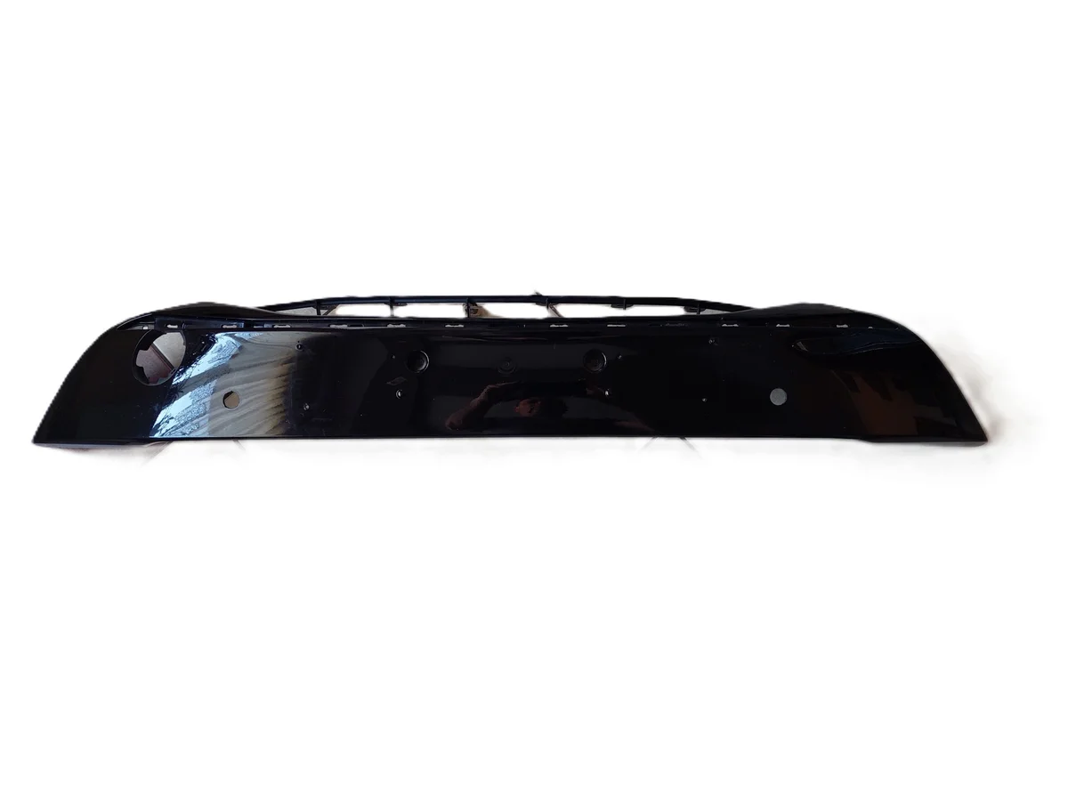 Bandeau pare-chocs Toyota Avensis III T27