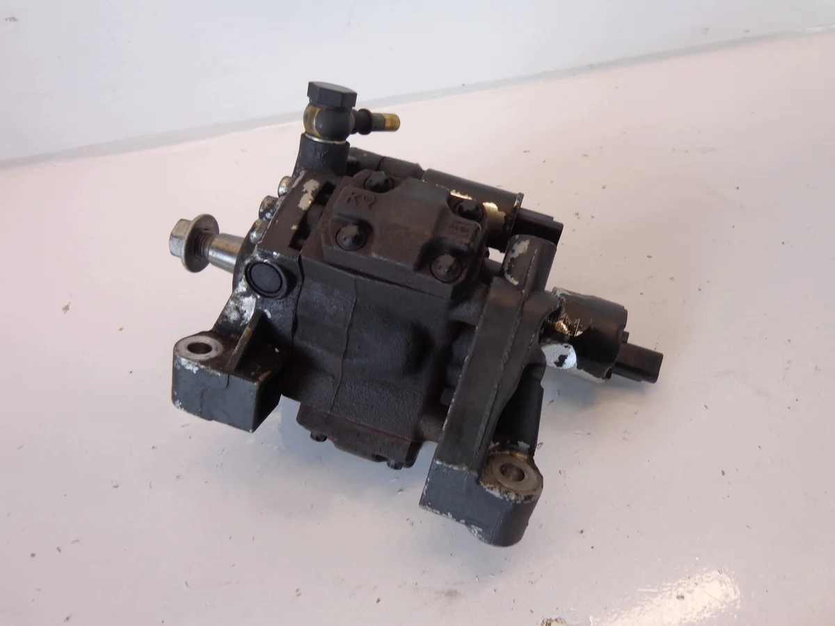 Pompe injection Renault Scenic 3 1.5 dCi 8200821184 image 5