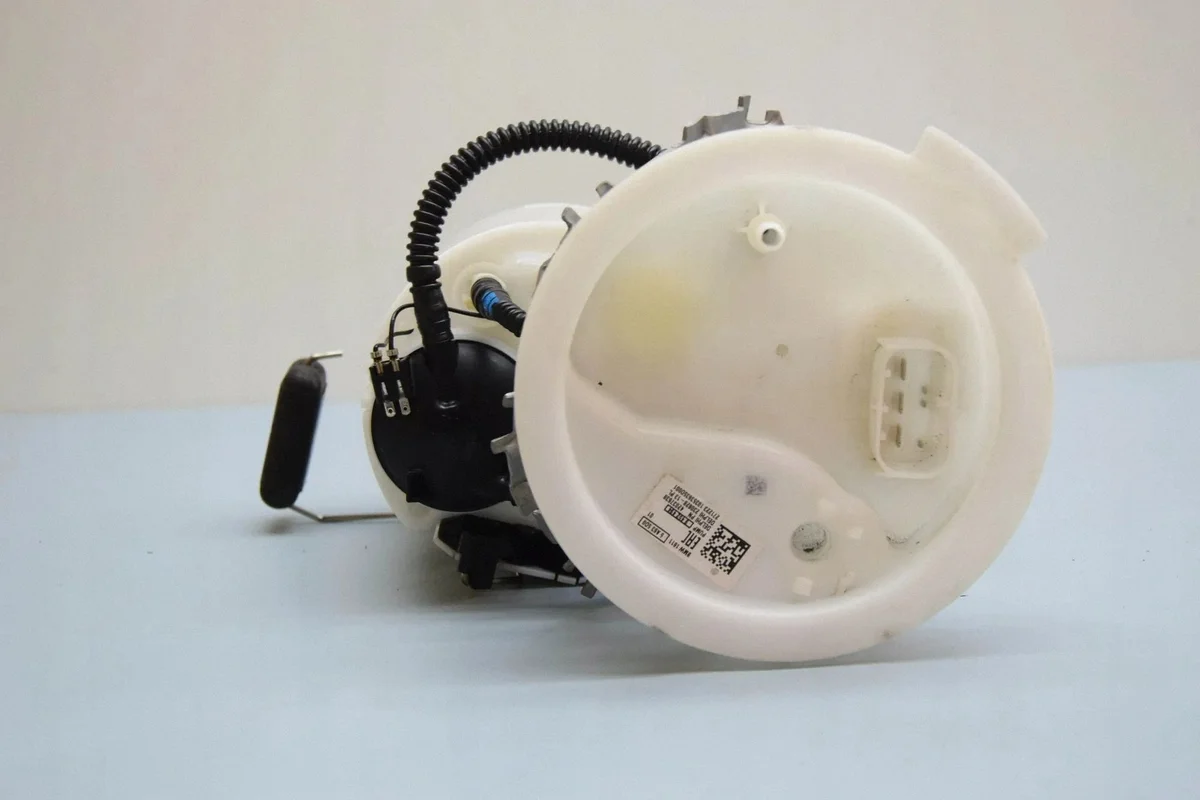 Polttoainepumppu BMW X1 U11 9452494 image 3