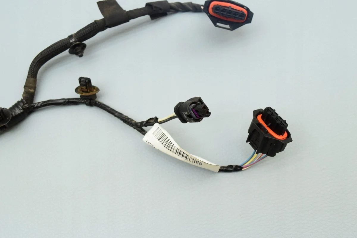 Sensor Nivel AdBlue Land Rover Velar Usado image 4