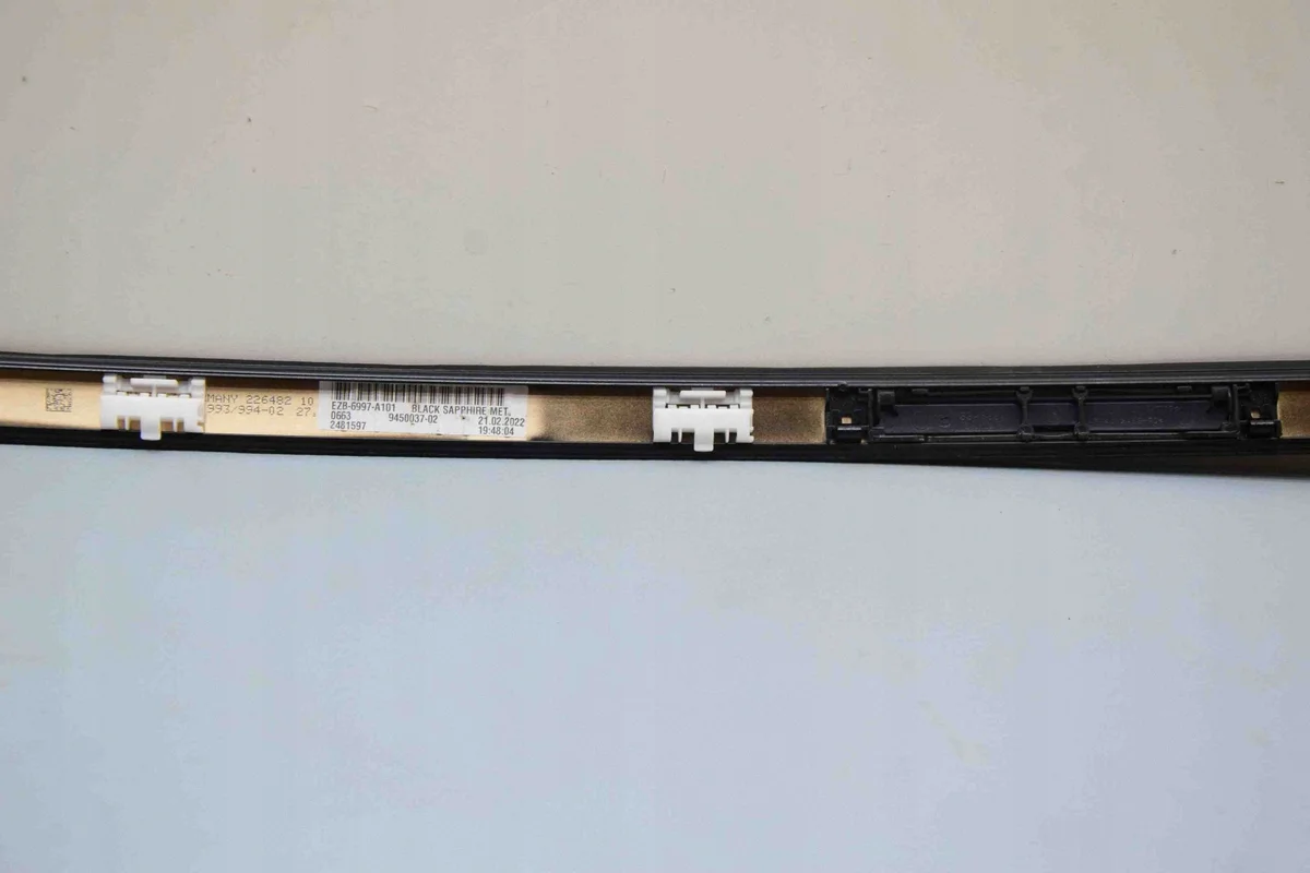 BMW 4 G22 G23 G24 G26 kattolista vasen image 9