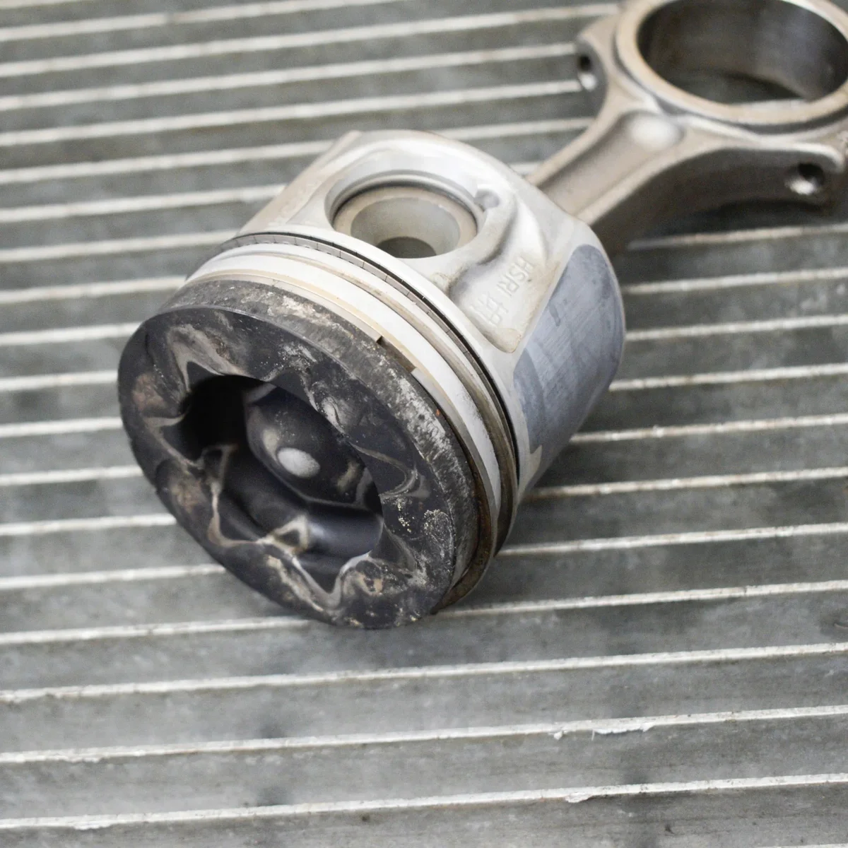 Piston Opel Vivaro 1.6L 2015 image 5