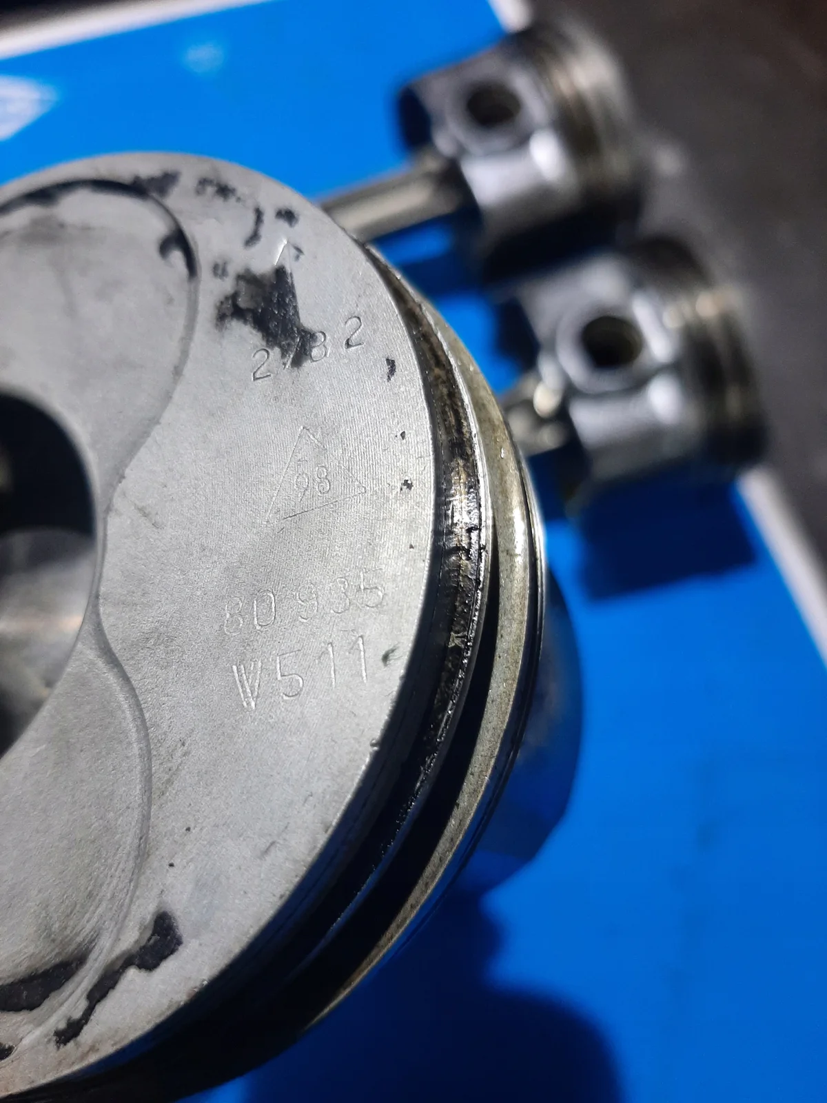 Kolv och vevstake VW 2.0 SDI BST