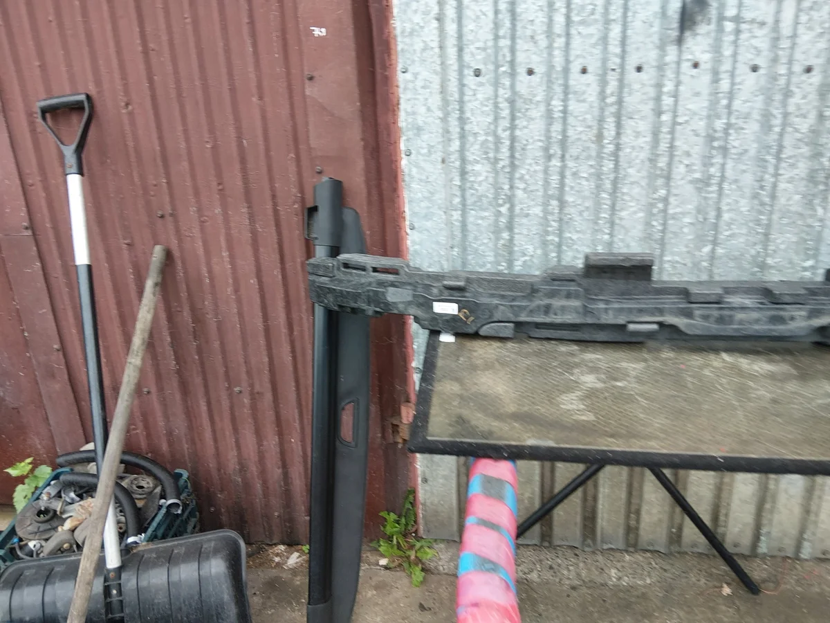 Bmw 7 G70 Stötfångarskum OEM 5A015D5