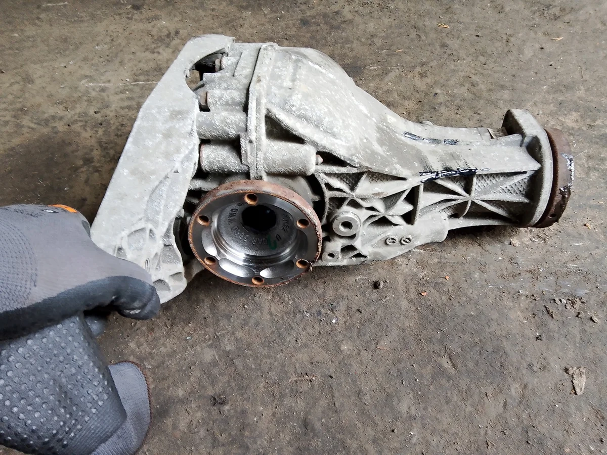Audi Q5 I 8R Rear Differential Axle
