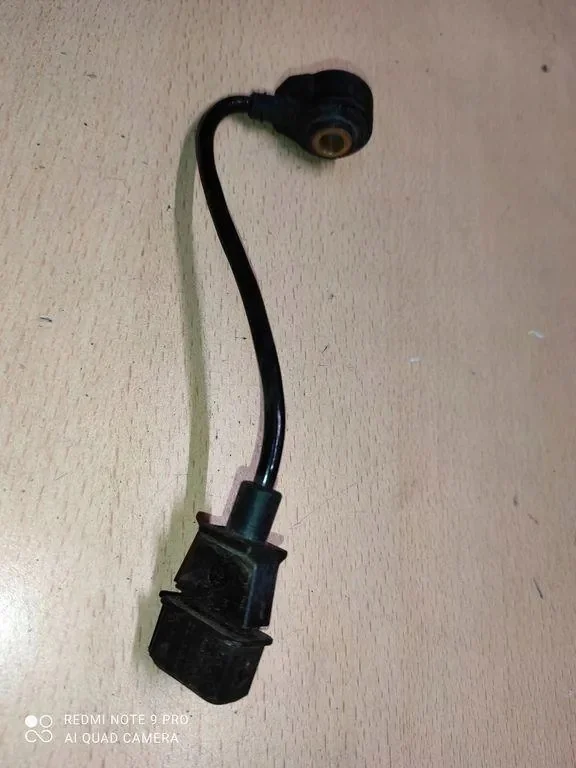 Hyundai 392502A700 Knock Sensor Used