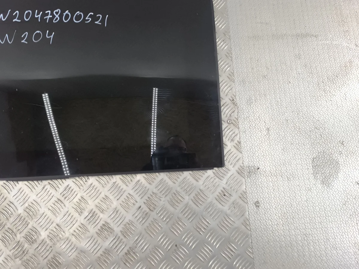 Kattoluukku Mercedes-Benz C W204 A2047800521