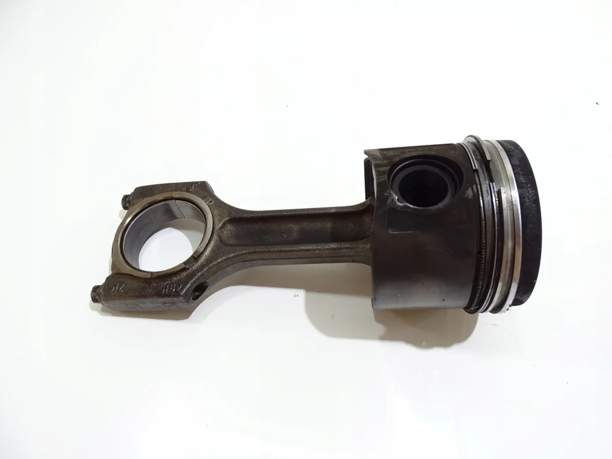 Kolv till BMW 320i E92 Coupe 2.0 16V