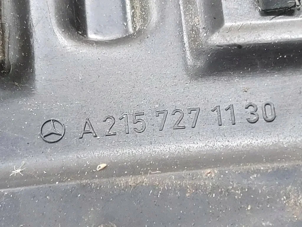 Mersu W215 C215 lokasuojan tiiviste vasen etu image 3