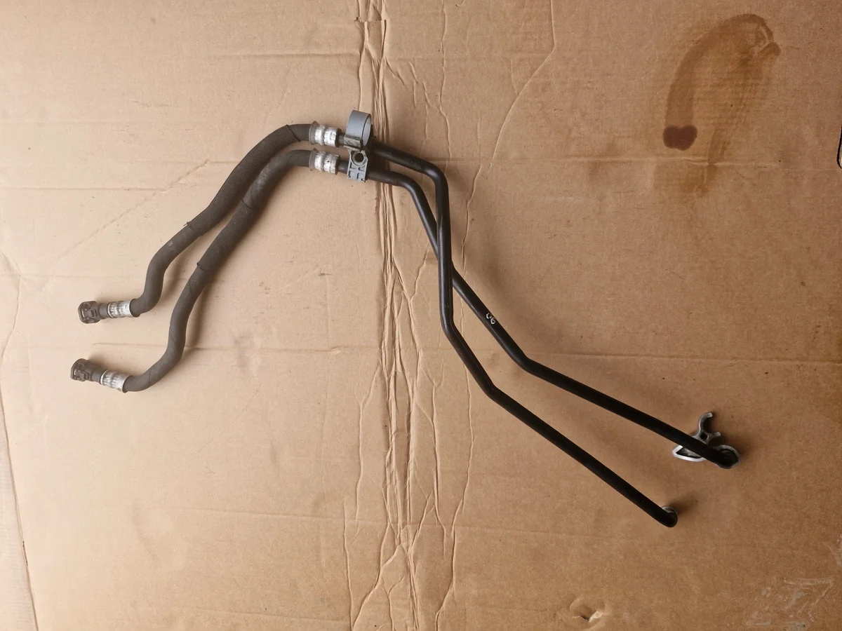 Tuyau d'huile boîte auto BMW E90 E91 E92