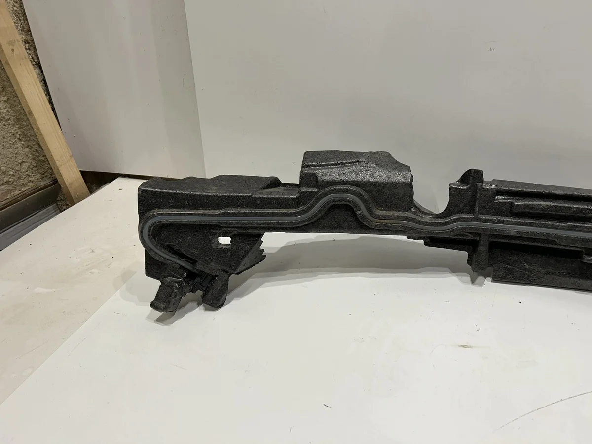 Mercedes E-Class W213 Front Bumper Absorber image 7