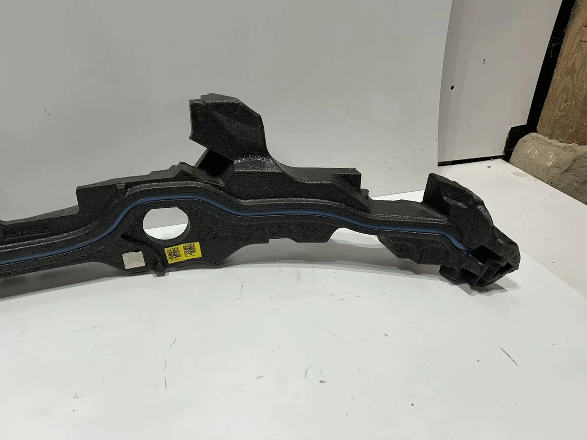Mercedes C W206 Absorber Voorbumper + Sensor thumbnail 7