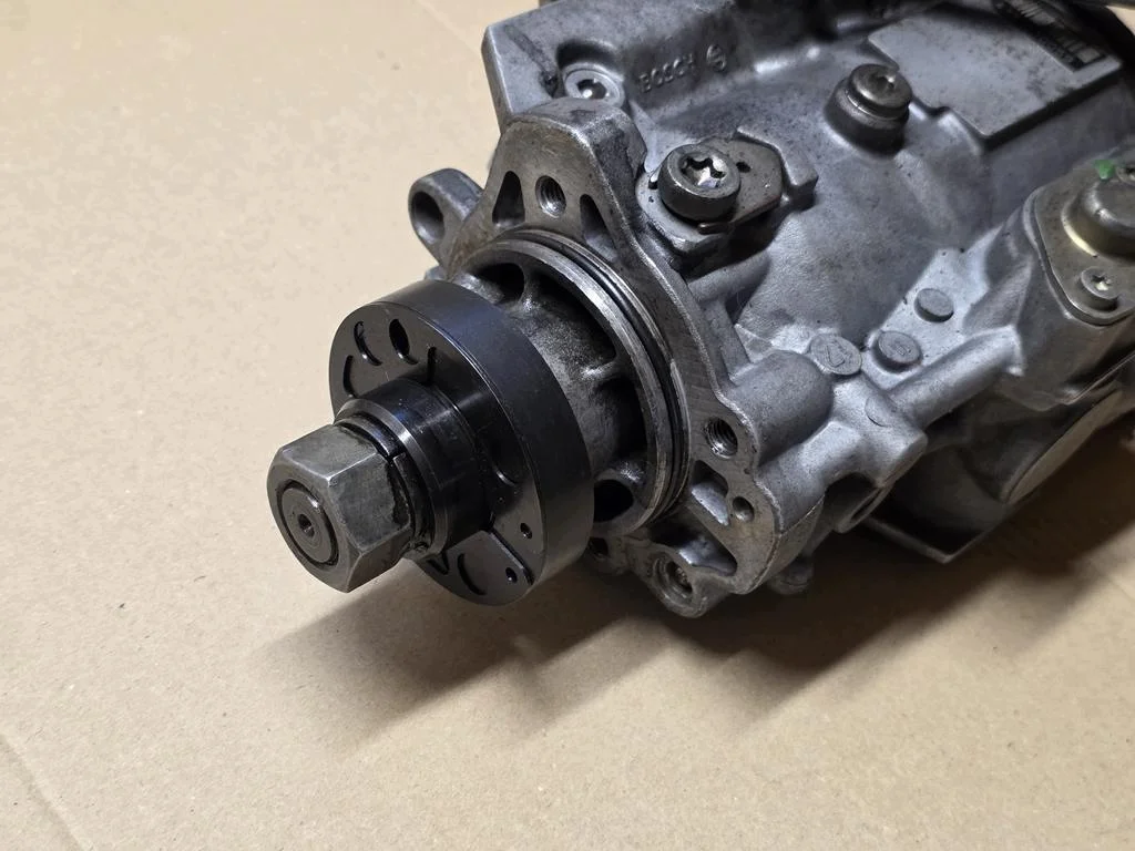 Polttoainepumppu Opel 2.0 DTI