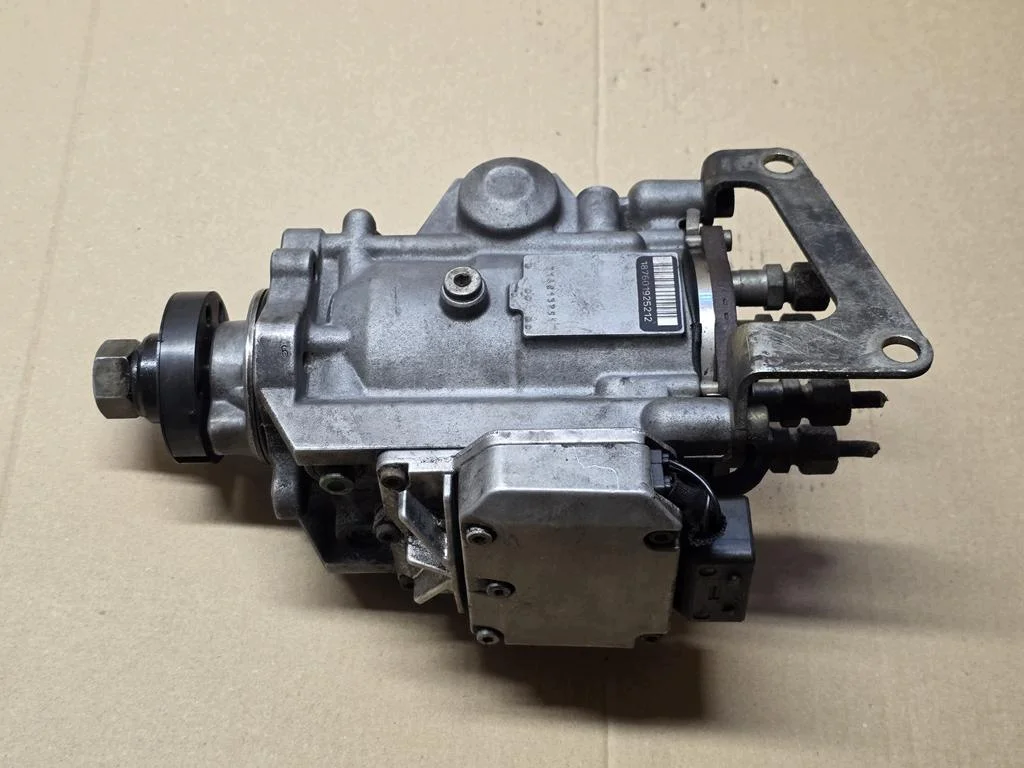 Polttoainepumppu Opel 2.0 DTI image 7