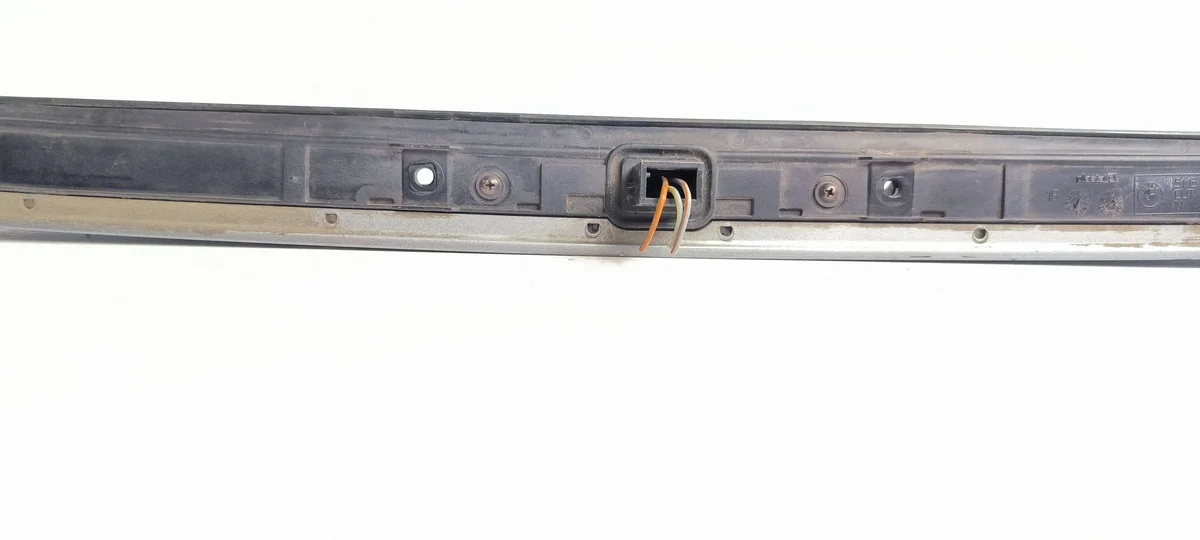 BMW E46 Coupe Tailgate Trim Strip 7064313 image 6