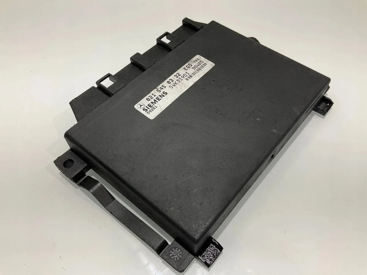 Mercedes-Benz E W210 Module Versnellingsbak 0215450332 image 3