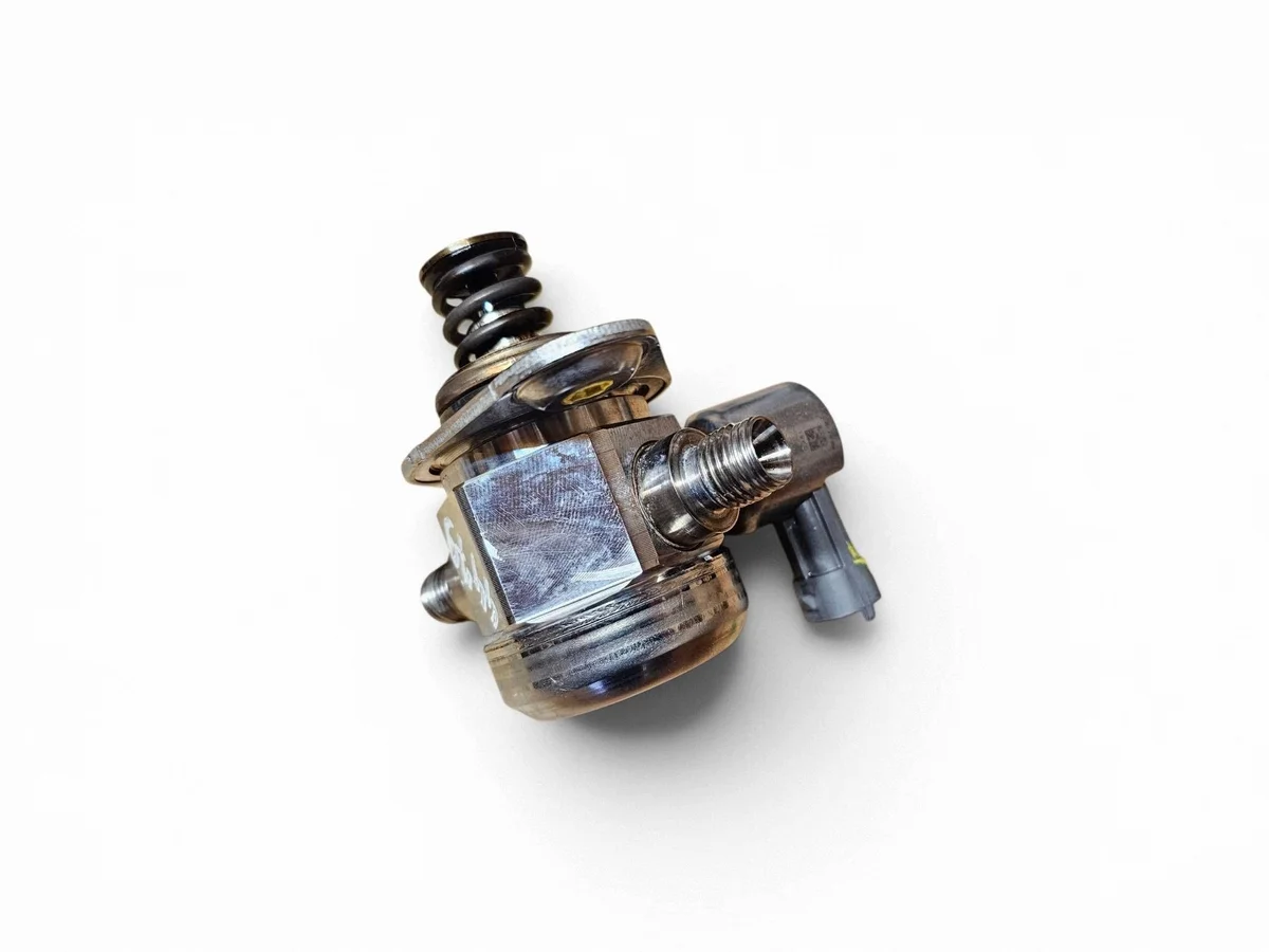 Brandstofpomp Opel Insignia A 0261520038