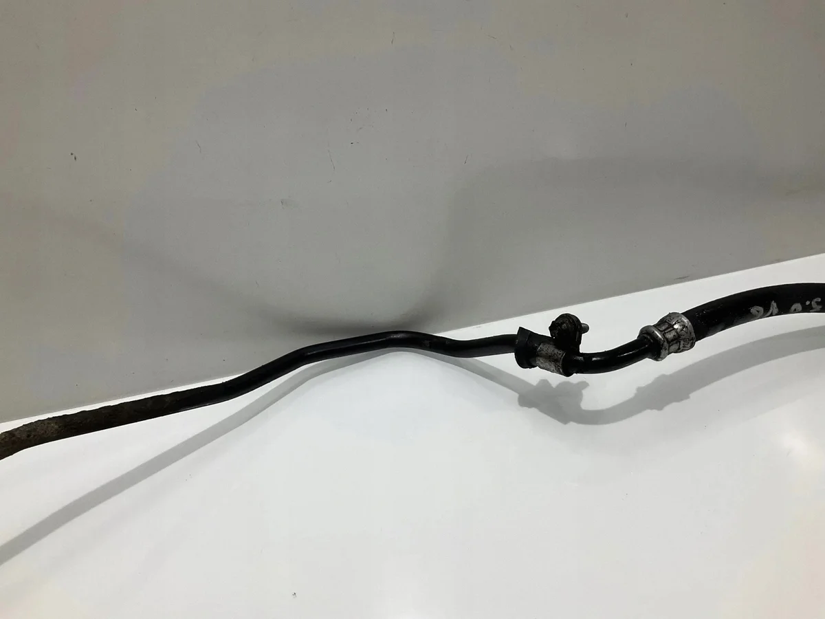 2005 Mercedes-Benz E W211 Olieradiator Slang image 3