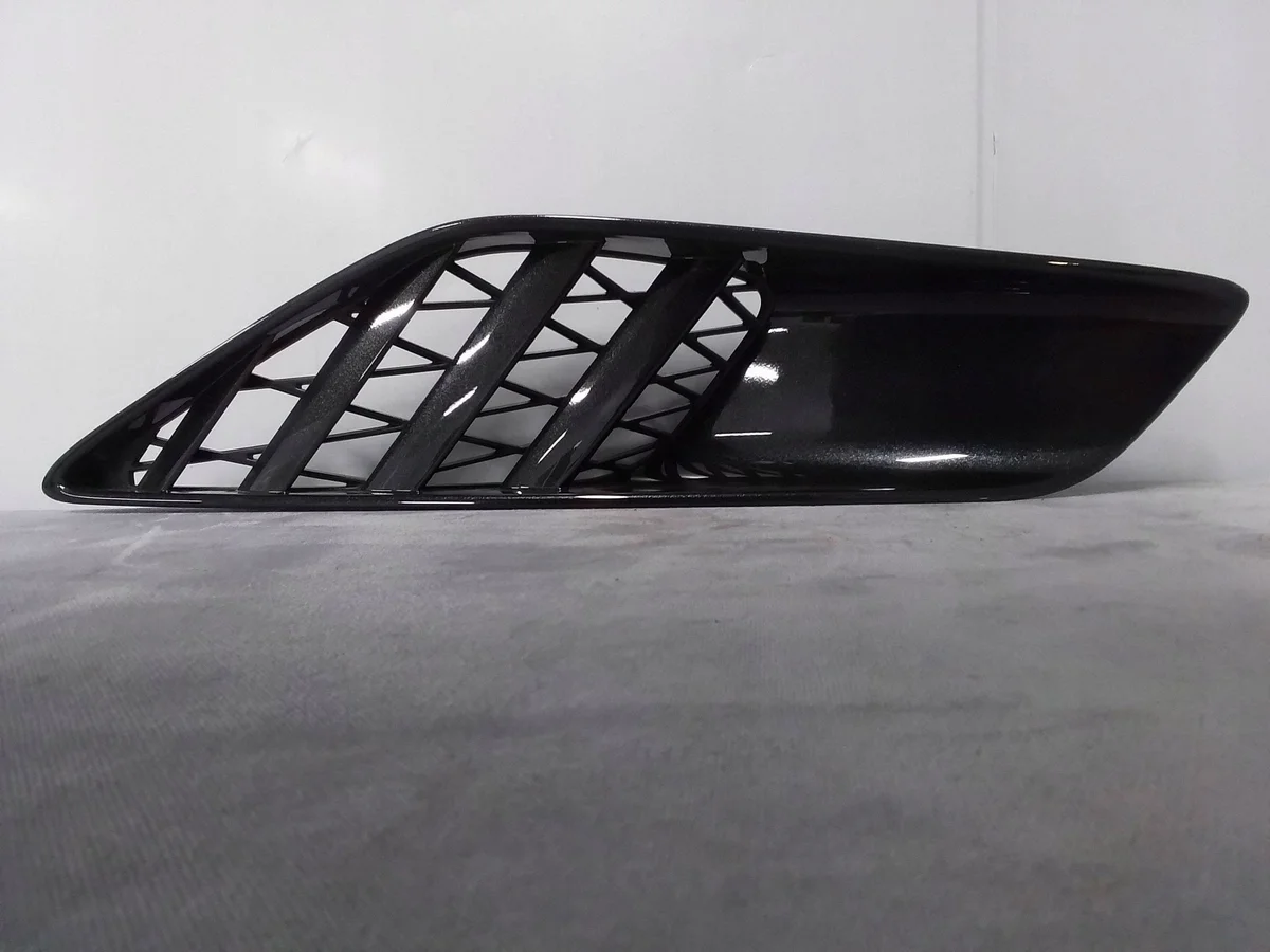 Chevrolet Corvette 2016 Droite OEM 23440004 image 2