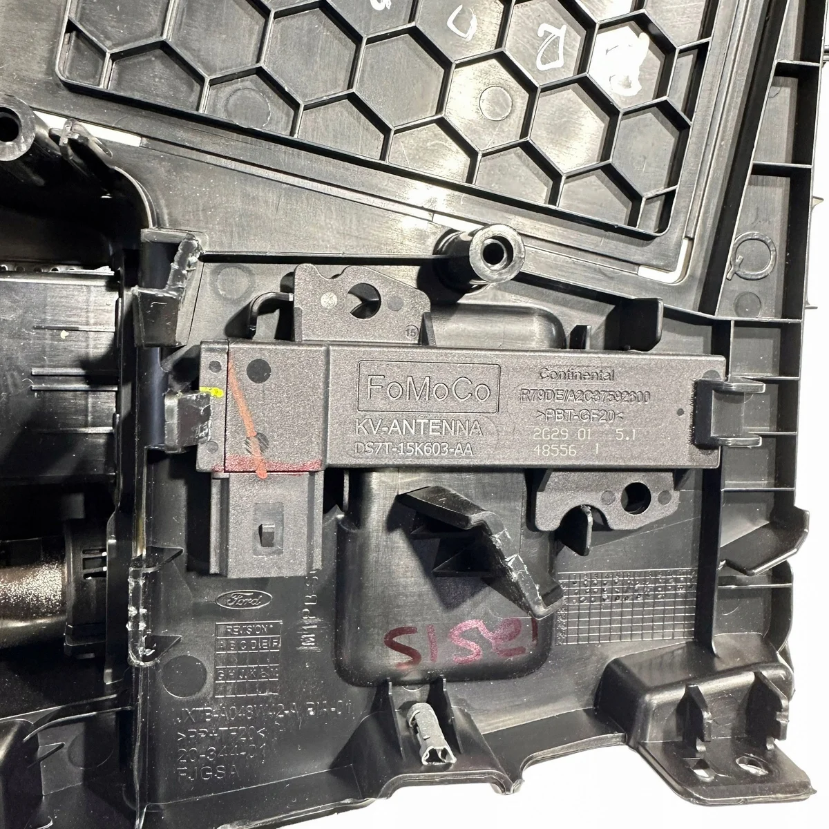 Ford Bronco 2022 Tomada 12V JX7BA048W42A image 8