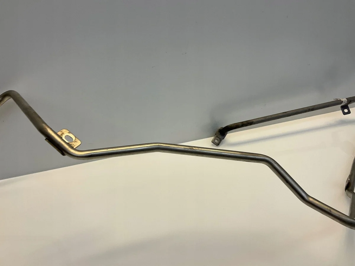 2016 Porsche Macan (95B) Olieradiator Slang image 3