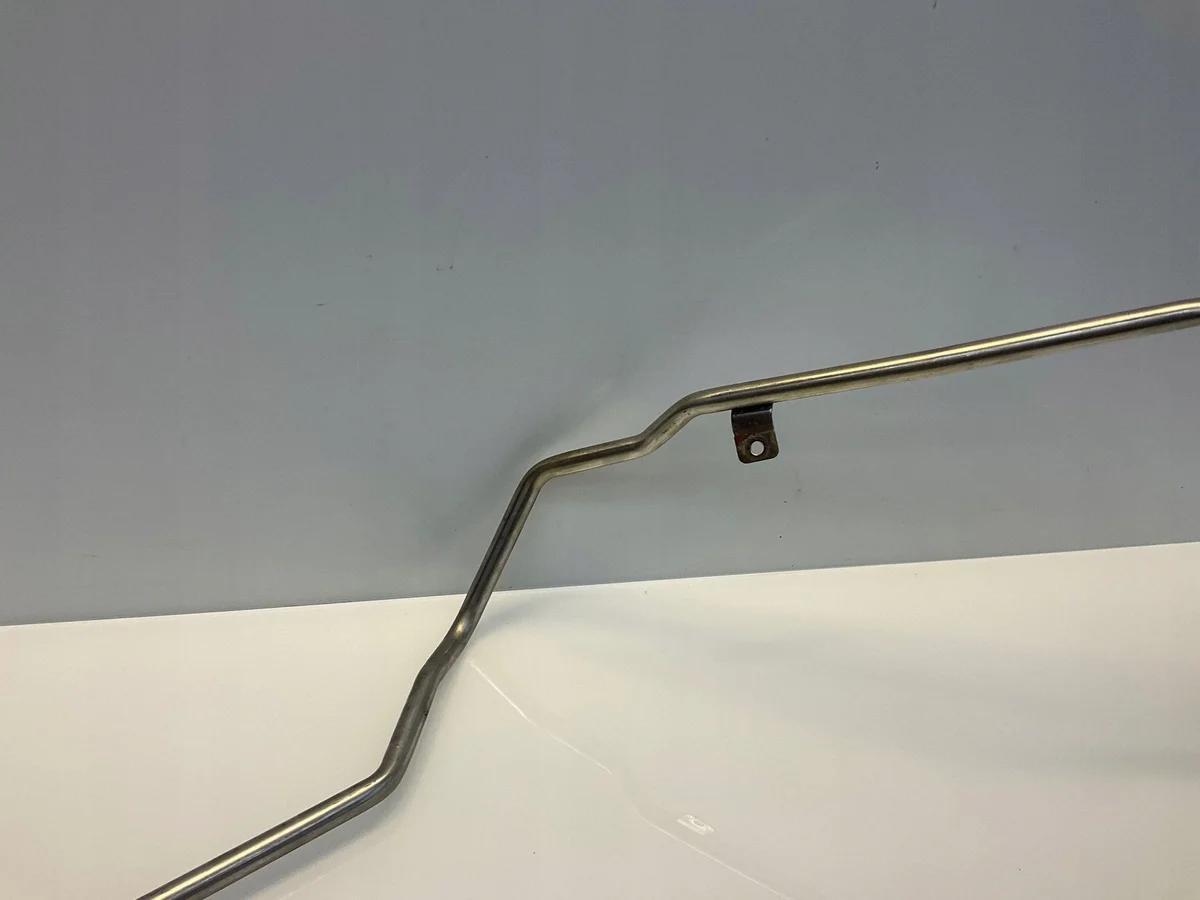 Conduit d'huile Porsche Macan 95B317818A image 4
