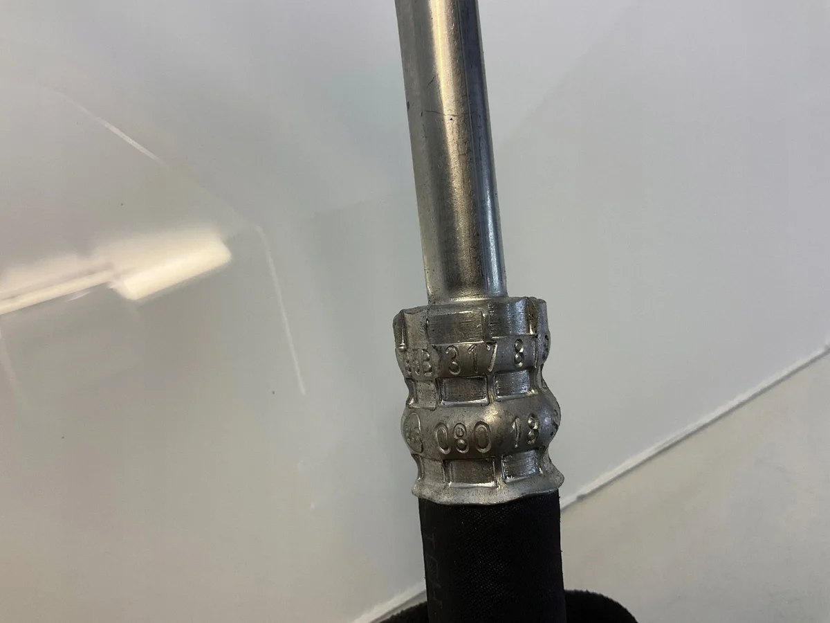 Conduit d'huile Porsche Macan 95B317818A image 7
