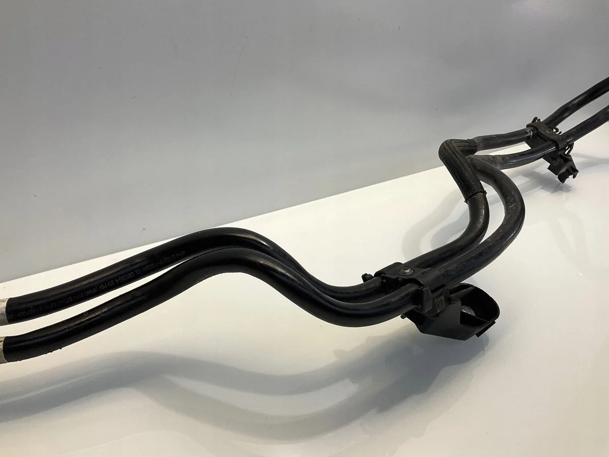 BMW X5 G05 2020 Ölkühlerleitung 9456096 image 3