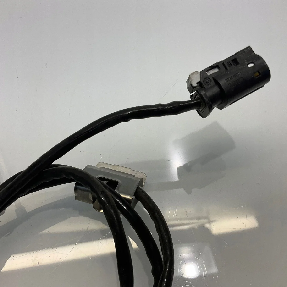 BMW 5 G30 G31 2022 Uitlaatgas Temperatuursensor image 3